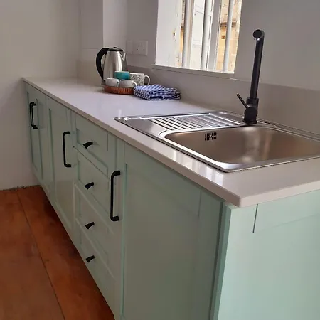 Apartment Charming Town House In Cospicua, Valperga Cospicua