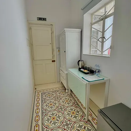 아파트 Charming Town House In Cospicua, Valperga