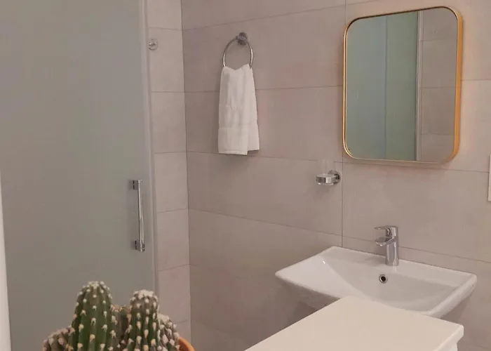 아파트 Charming Town House In Cospicua, Valperga *