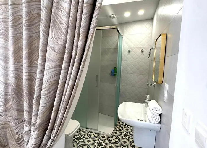 아파트 Charming Town House In Cospicua, Valperga Cospicua